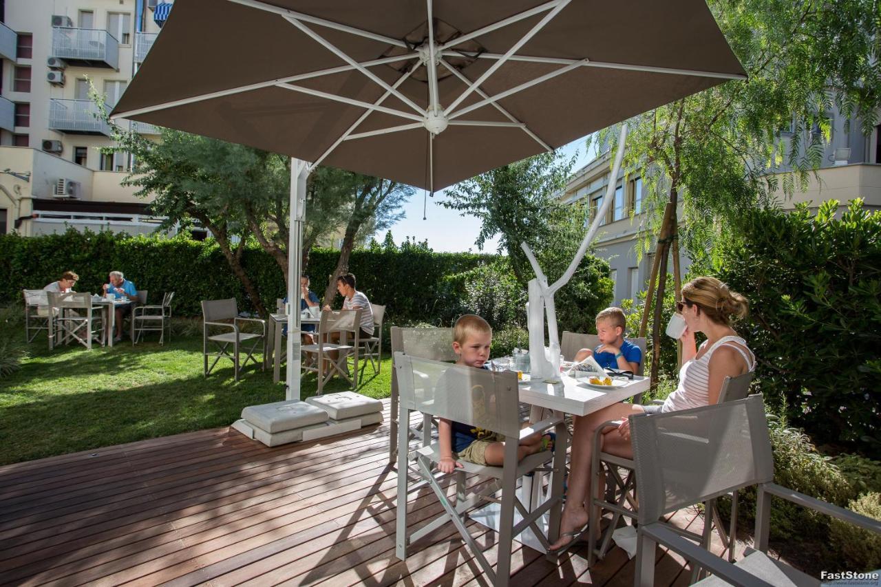 Hotel Solemare Milano Marittima Ngoại thất bức ảnh